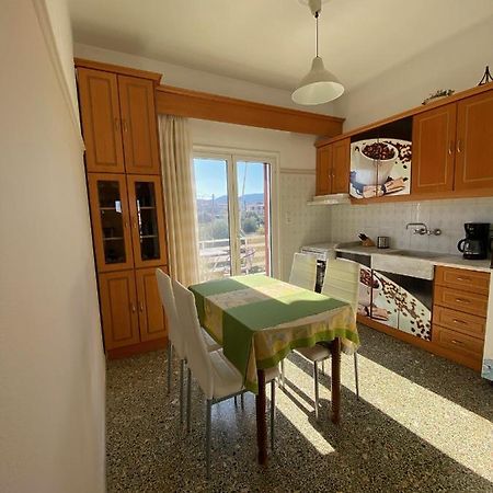 Mpanos Sea Apartment 2 Loutra Elenis Extérieur photo